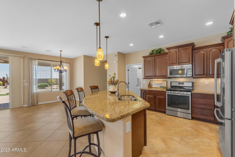 17179 174th Dr, Goodyear, AZ 85338