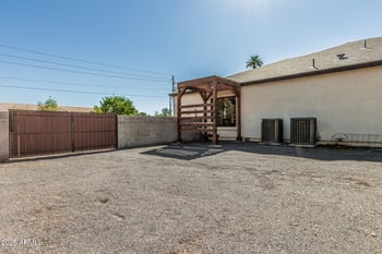 1718 140th Pl, Gilbert, AZ 85295