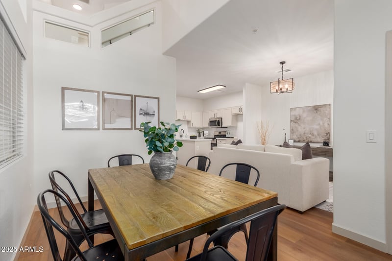 1718 Colter St #111, Phoenix, AZ 85015