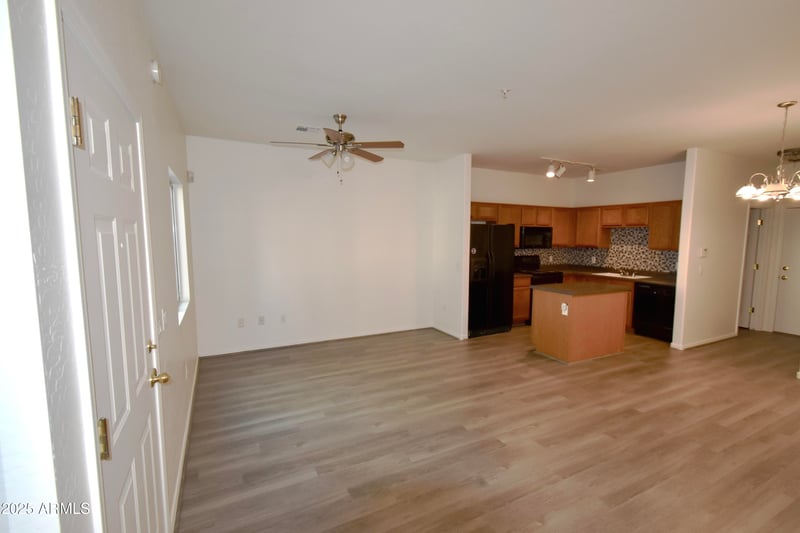 1718 Colter St #126, Phoenix, AZ 85015