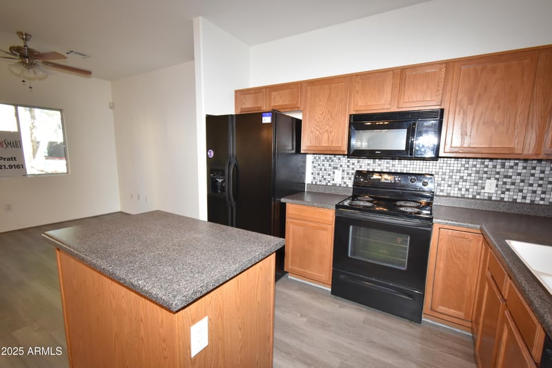 1718 Colter St #126, Phoenix, AZ 85015