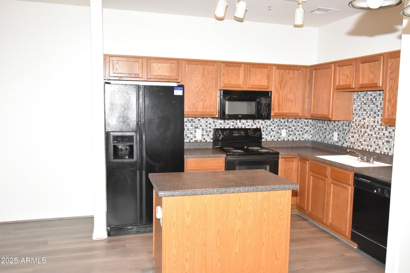 1718 Colter St #126, Phoenix, AZ 85015