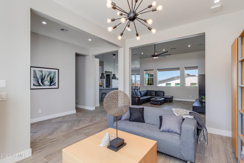 1718 E Beth Dr, Phoenix, AZ 85042
