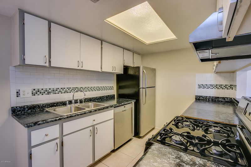 1718 E Campbell Ave #59, Phoenix, AZ 85016