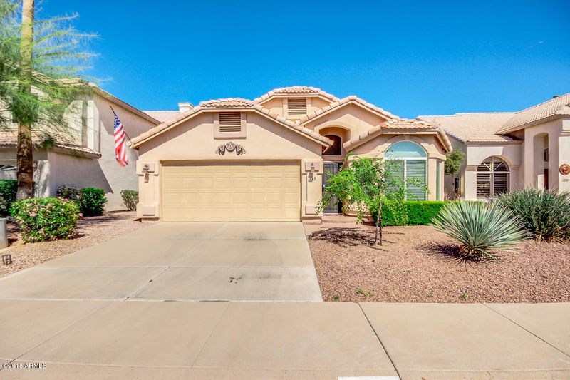 1718 E Commonwealth Cir, Chandler, AZ 85225