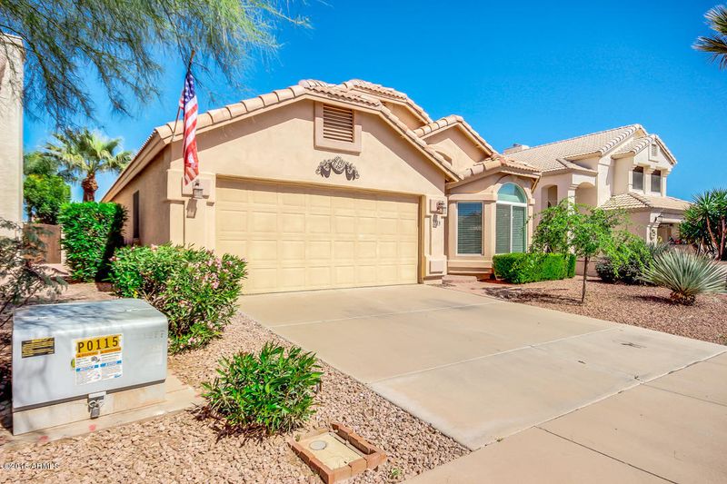 1718 E Commonwealth Cir, Chandler, AZ 85225