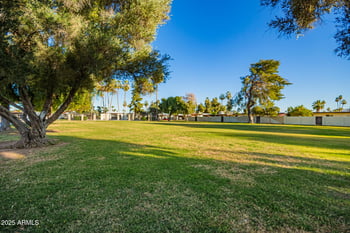 1718 Gaylon Dr, Tempe, AZ 85282