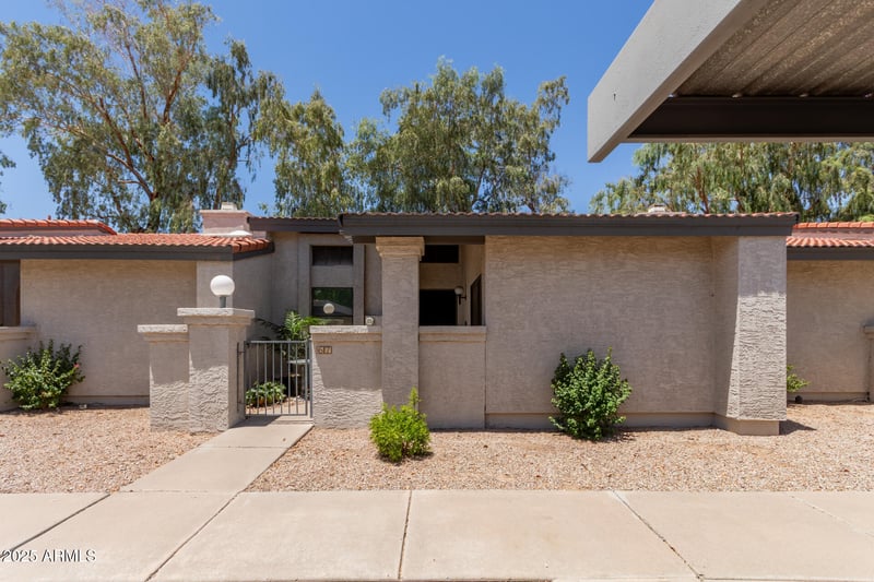 1718 Longmore -- #67, Mesa, AZ 85202