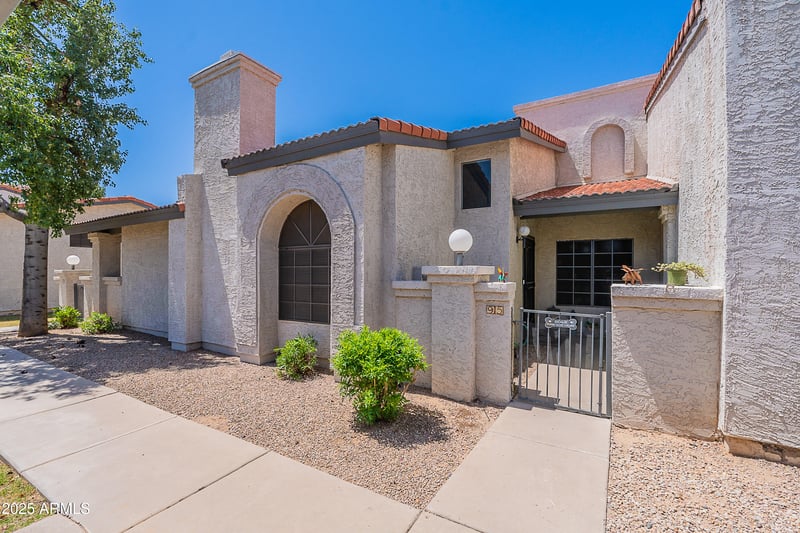 1718 Longmore -- #95, Mesa, AZ 85202