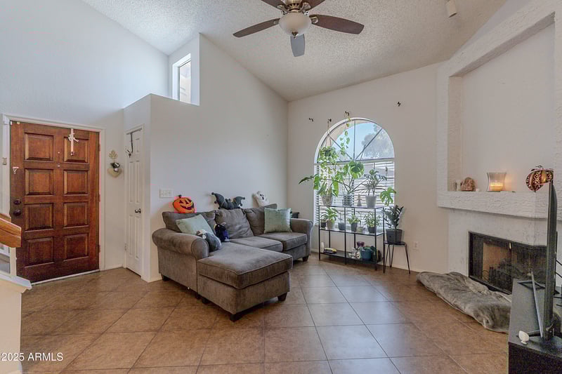 1718 Longmore -- #95, Mesa, AZ 85202