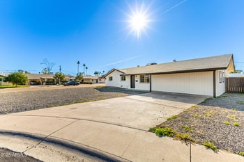 1718 Marilyn Ann Dr, Tempe, AZ 85281
