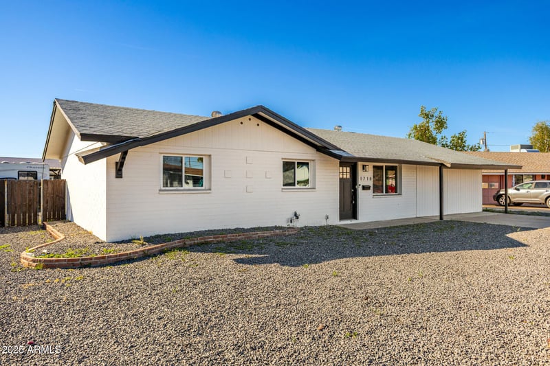 1718 Marilyn Ann Dr, Tempe, AZ 85281