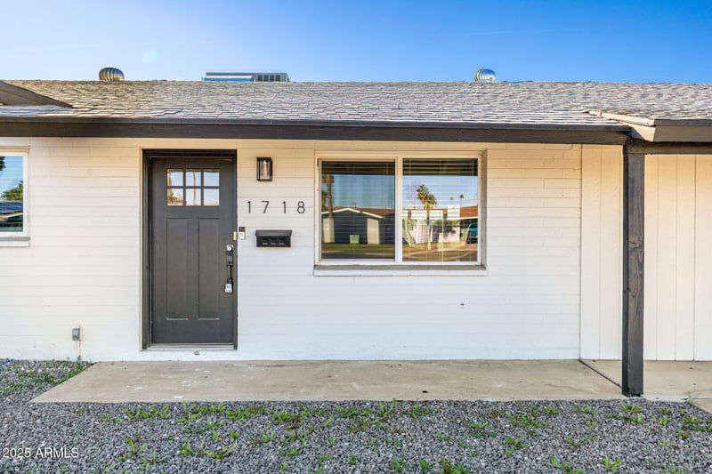 1718 Marilyn Ann Dr, Tempe, AZ 85281