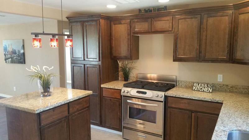 1718 N 25th Pl, Phoenix, AZ 85008