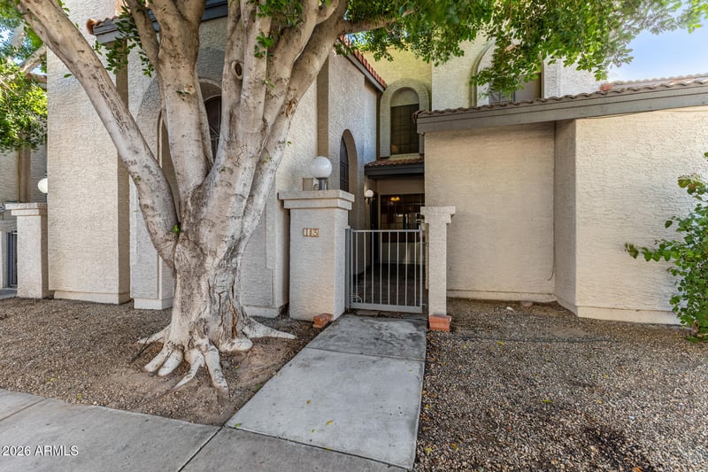 1718 S Longmore -- #13, Mesa, AZ 85202