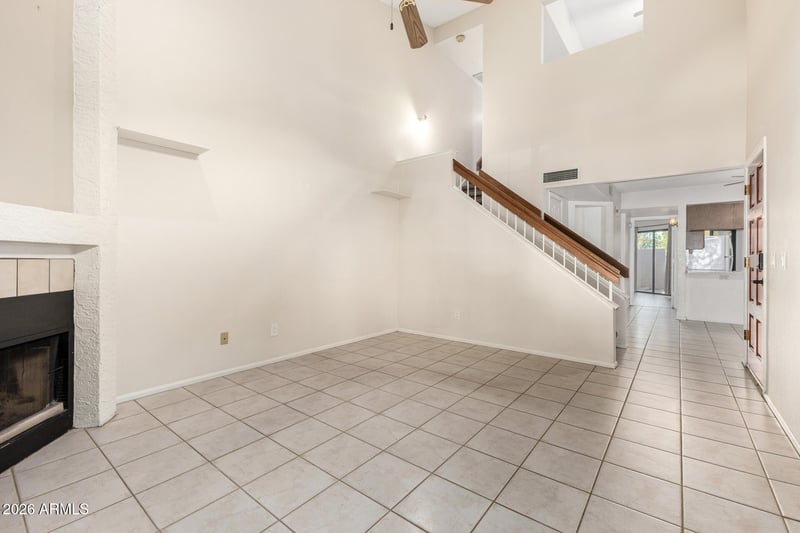 1718 S Longmore -- #13, Mesa, AZ 85202