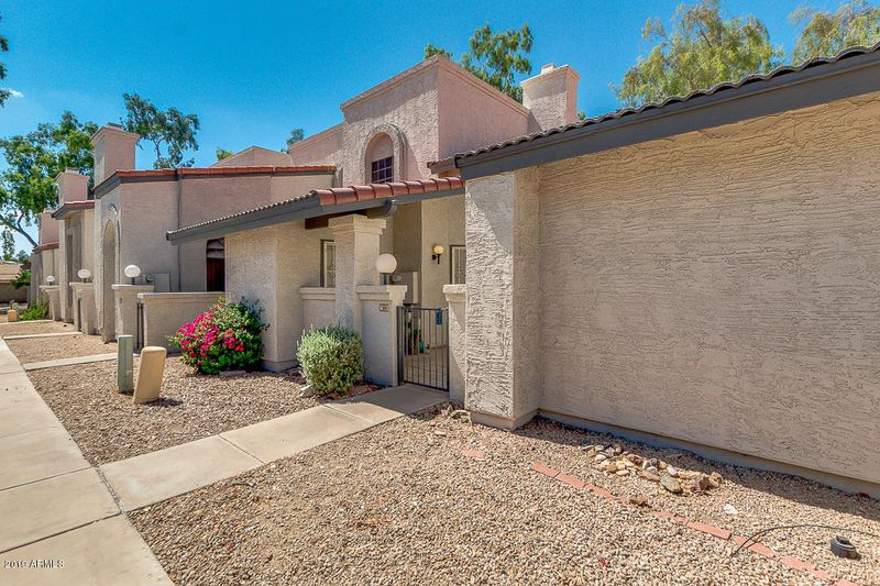 1718 S Longmore St #54, Mesa, AZ 85202