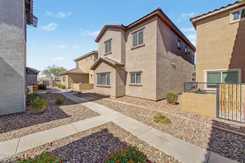 1718 Minton St, Phoenix, AZ 85041