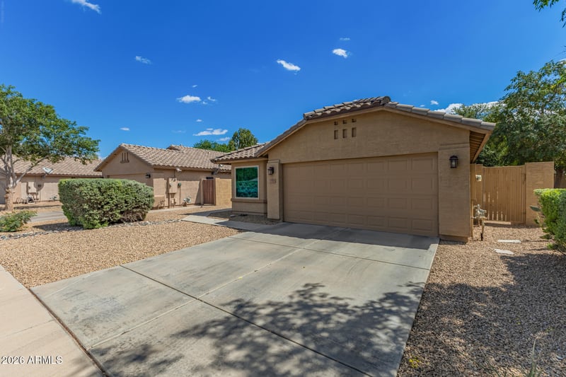 17185 52nd Ave, Glendale, AZ 85308