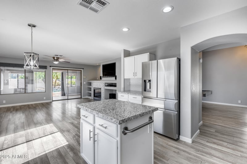 17188 51st Dr, Glendale, AZ 85308