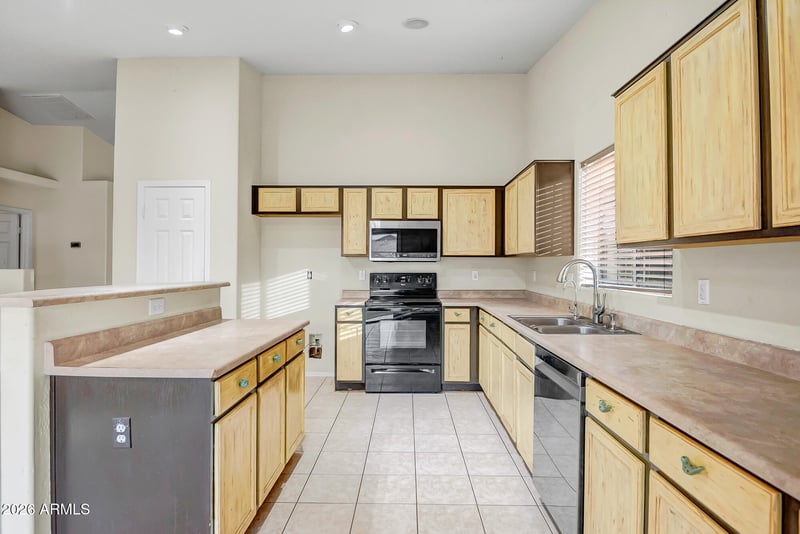 17189 Watkins St, Goodyear, AZ 85338
