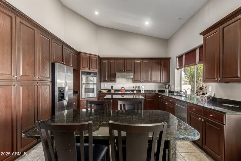 1719 Briarwood Ter, Phoenix, AZ 85048