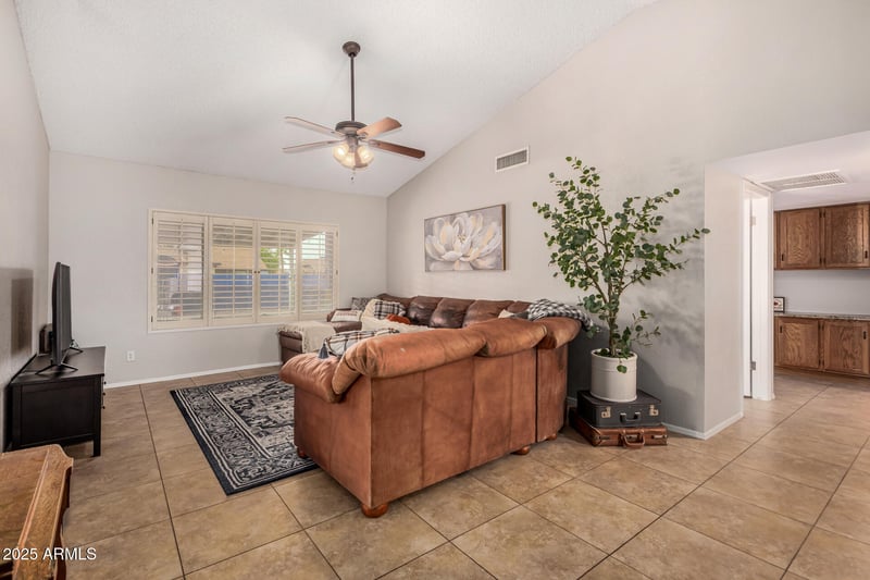 1719 Cholla St, Chandler, AZ 85224