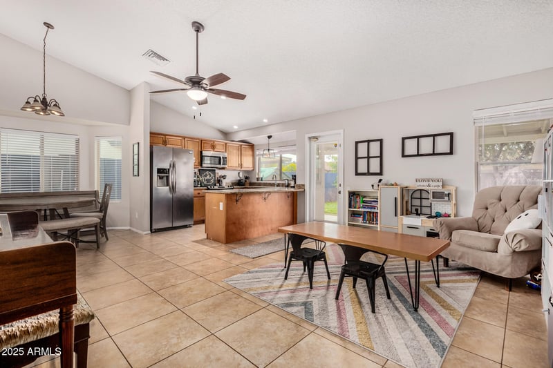 1719 Cholla St, Chandler, AZ 85224