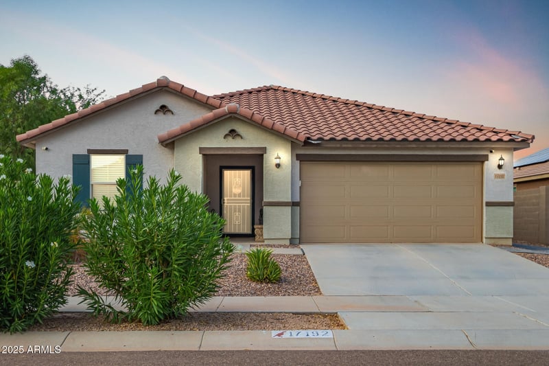 17192 Pinnacle Vista Dr, Surprise, AZ 85387