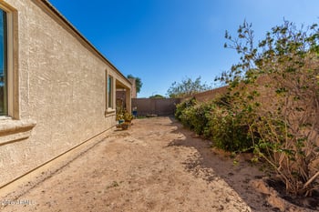 17193 Lisbon Ln, Surprise, AZ 85388