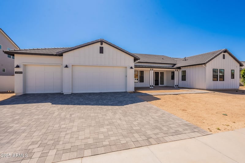 17193 Montpelier St, Surprise, AZ 85388