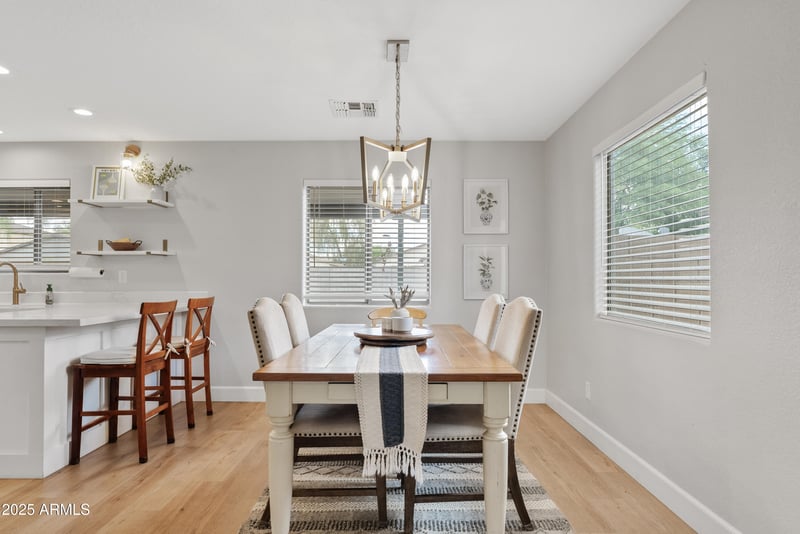 1720 Dust Devil Dr, San Tan Valley, AZ 85143