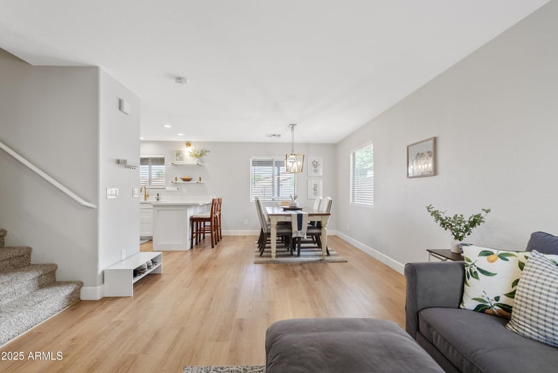 1720 Dust Devil Dr, San Tan Valley, AZ 85143