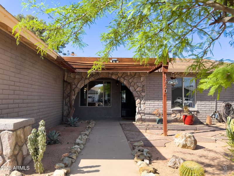 1720 E Intrepid Ave, Mesa, AZ 85204