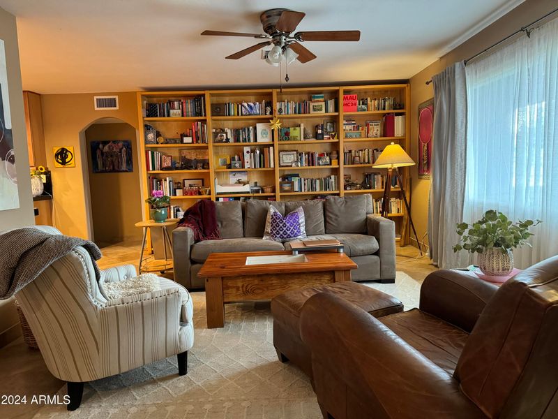 1720 E La Donna Ln, Tempe, AZ 85283