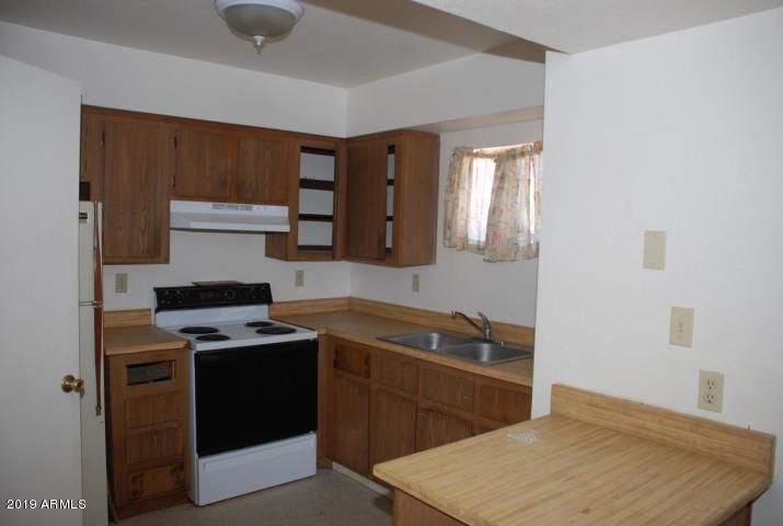 1720 E Pepper Cir, Mesa, AZ 85203