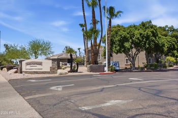 1720 E Thunderbird Rd #1040, Phoenix, AZ 85022