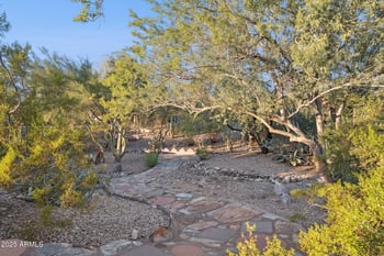 1720 Pleasant Dr #-, Phoenix, AZ 85020