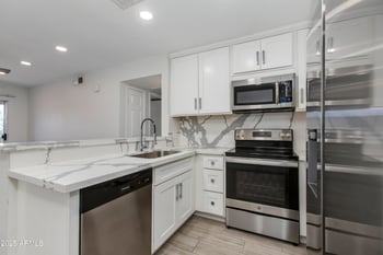 1720 Thunderbird Rd #1056, Phoenix, AZ 85022