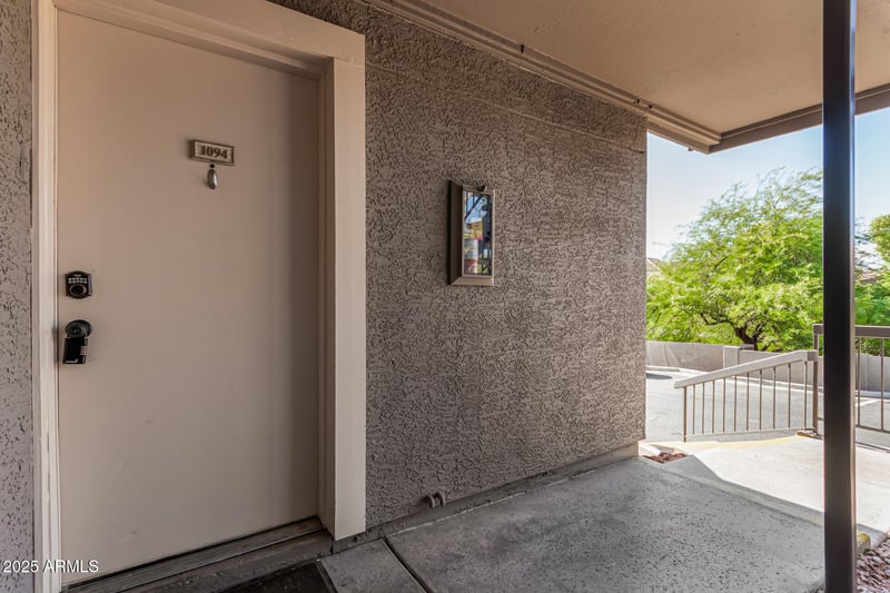 1720 Thunderbird Rd #1094, Phoenix, AZ 85022