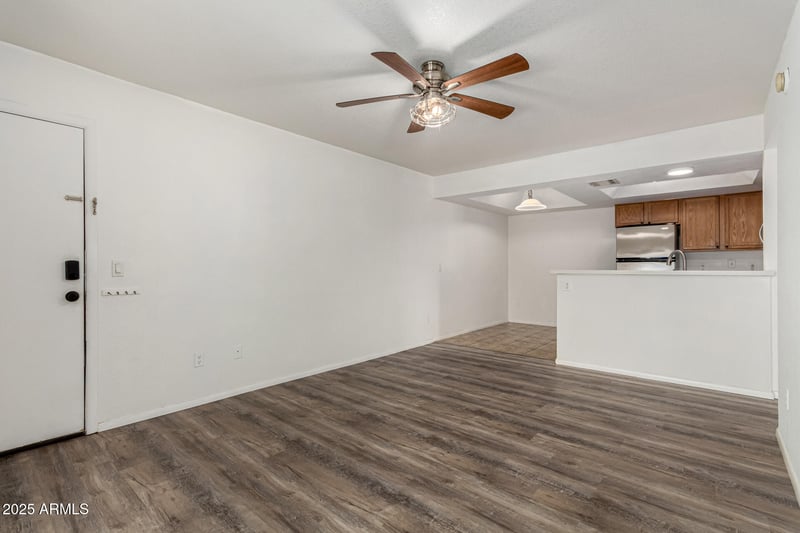 1720 Thunderbird Rd #1094, Phoenix, AZ 85022