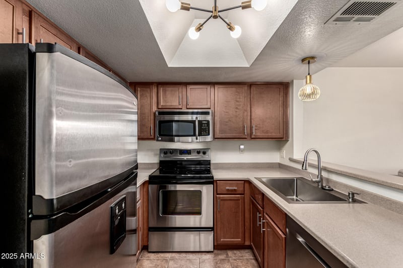 1720 Thunderbird Rd #2058, Phoenix, AZ 85022