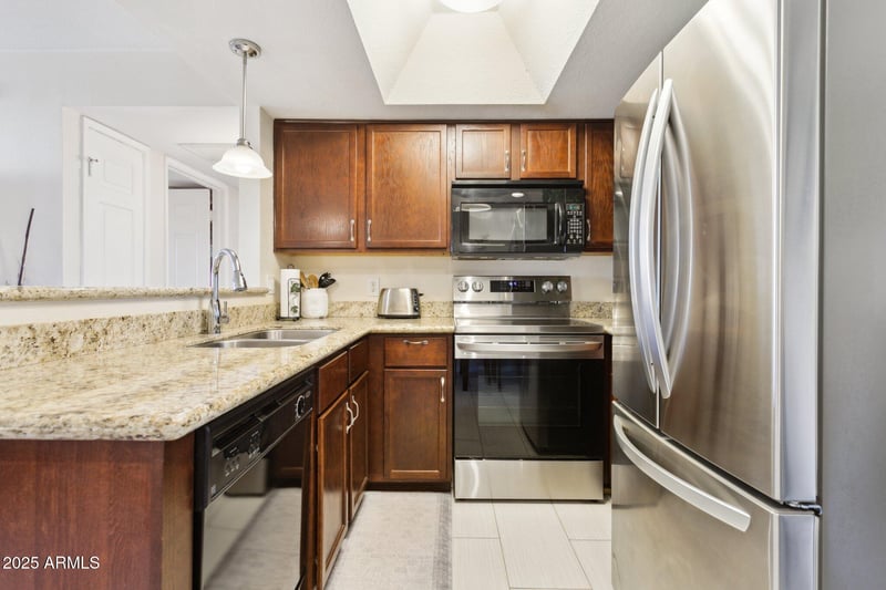 1720 Thunderbird Rd #2090, Phoenix, AZ 85022