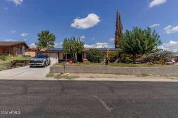 1720 W Palo Verde Dr, Wickenburg, AZ 85390