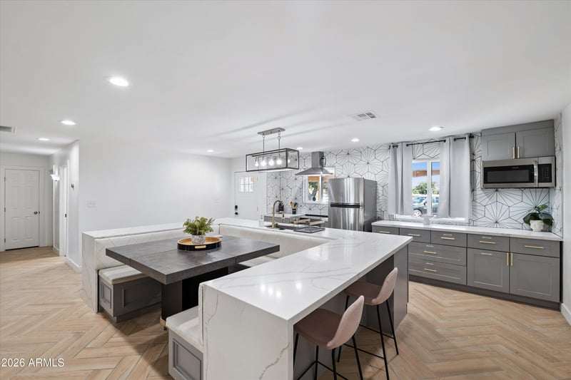 1720 W Sunnyslope Ln, Phoenix, AZ 85021