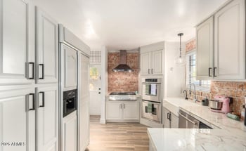 1720 Whittier Dr, Phoenix, AZ 85006