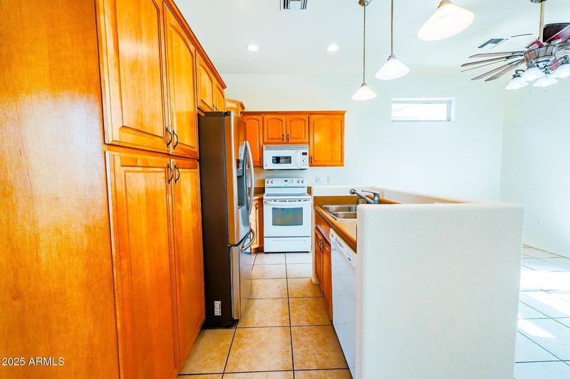 17200 Bell Rd #1041, Surprise, AZ 85374
