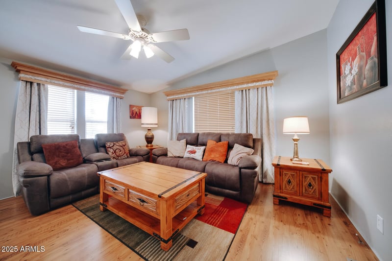 17200 Bell Rd #1048, Surprise, AZ 85374