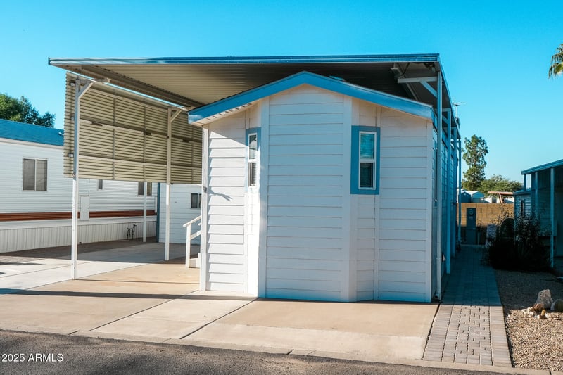 17200 Bell Rd #11, Surprise, AZ 85374