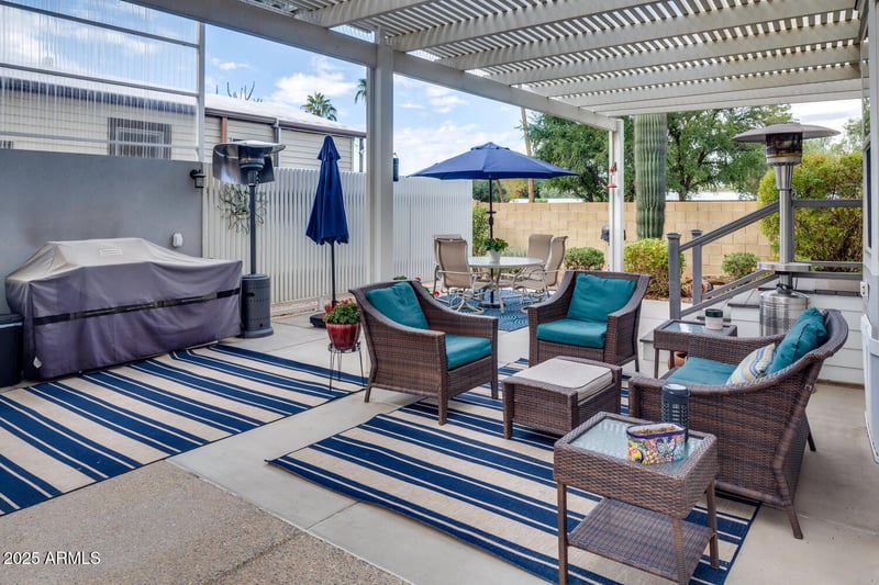 17200 Bell Rd #111, Surprise, AZ 85374